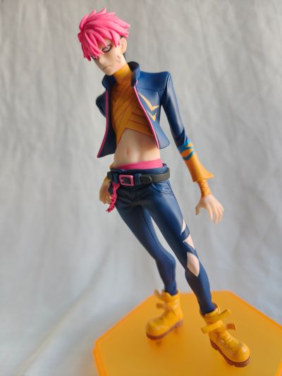 Pop Up Parade SSSS.电光机王 失马