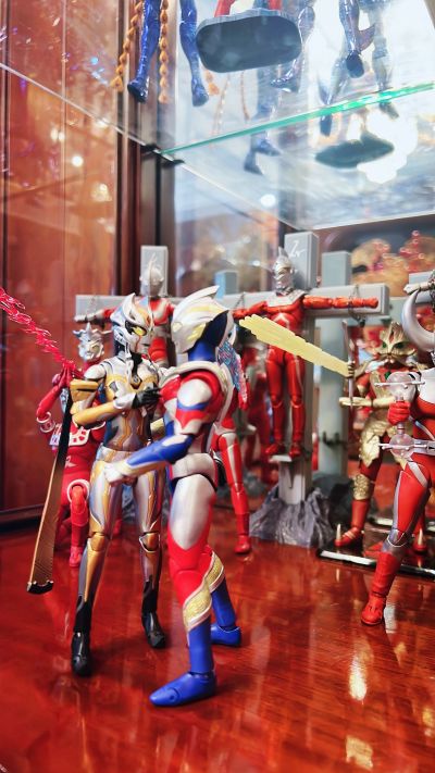 奥特曼55周年纪念雕像——奥特曼