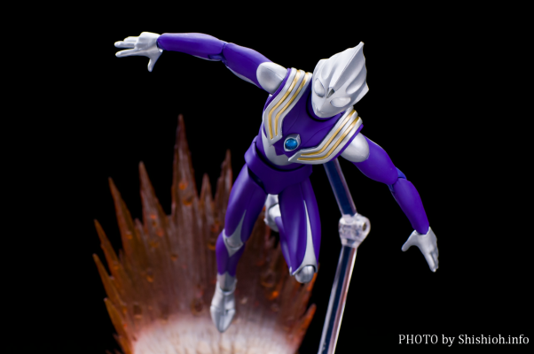 ULTRA-ACT 迪迦奥特曼 空中型+强力型