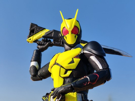 S.H.Figuarts 假面骑士零一  升蝗摩托 与 高跃冲击特效件 套装