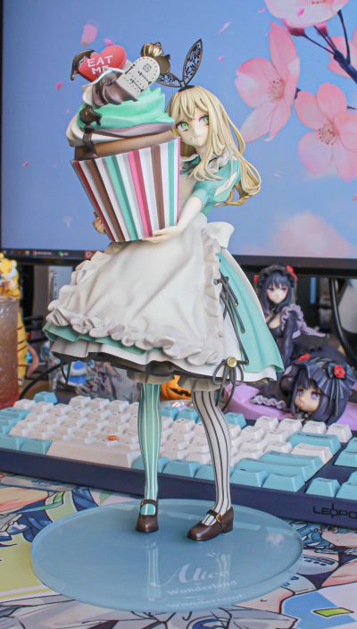 爱丽丝梦游仙境