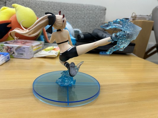 碧蓝航线 绫波 跃动飞踢！