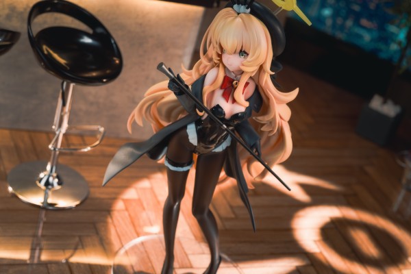 蔚蓝档案 笑脸教授