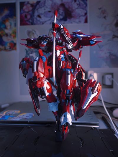 超限猎兵-凯能 红夜达萨可