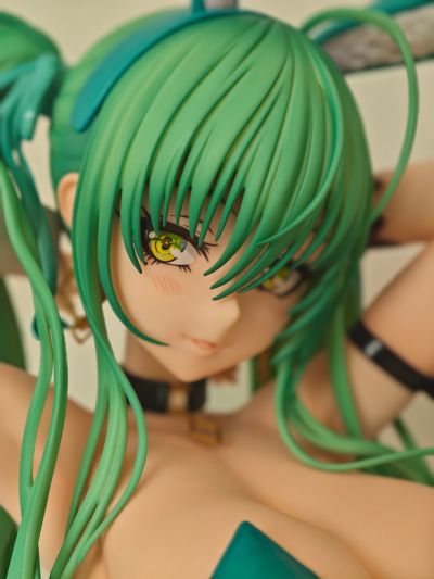 晴绿双马尾 兔女郎 布料丝袜版