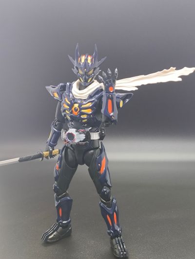 S.H.Figuarts 假面骑士多雷德零式