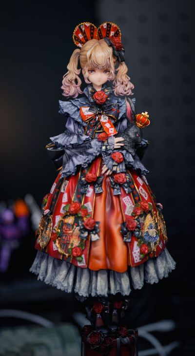 爱丽丝梦游仙境 爱丽丝