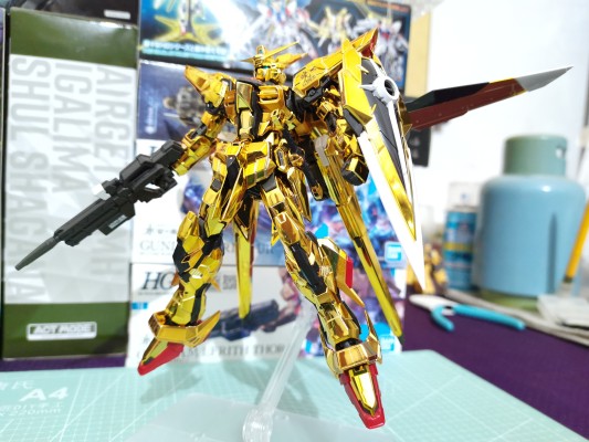 RG 1/144  拂晓高达（大鹫装备）