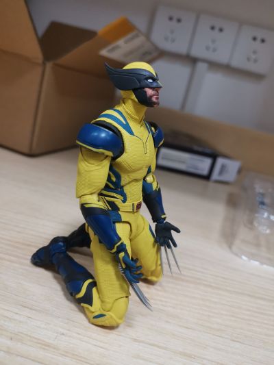 S.H.Figuarts 金刚狼（死侍与金刚狼）