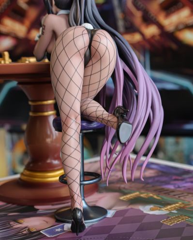 蔚蓝档案 角楯花凛（兔女郎）Game Playing