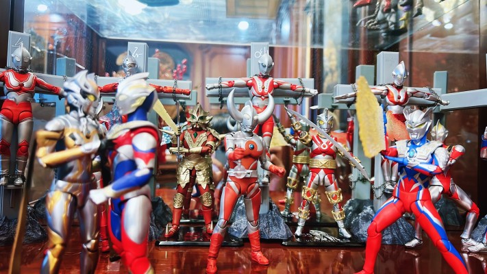 奥特曼55周年纪念雕像——奥特曼