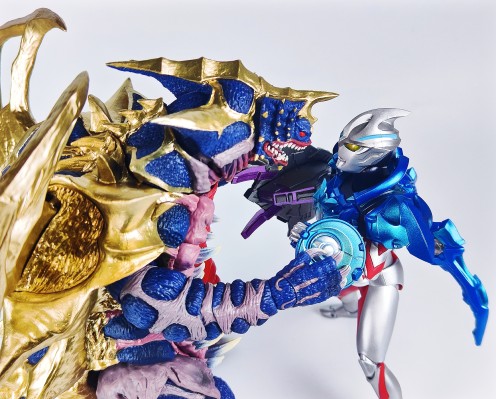 S.H.Figuarts 皓月装甲