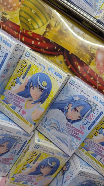 身为VTuber的我因为忘记关台而成了传说动画版 Desktop×Decorate Collections“心音淡雪”