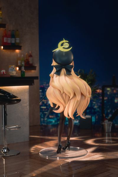 蔚蓝档案 笑脸教授