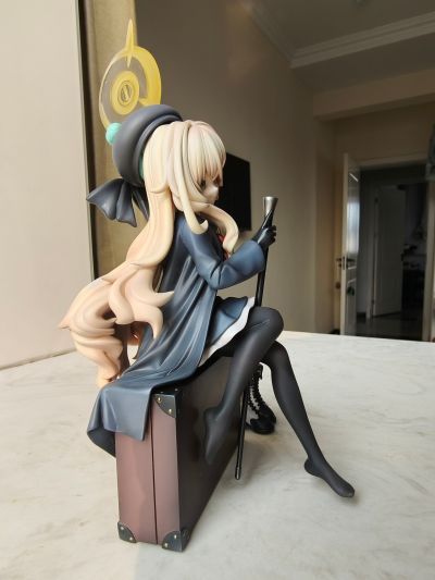 蔚蓝档案 笑面教授