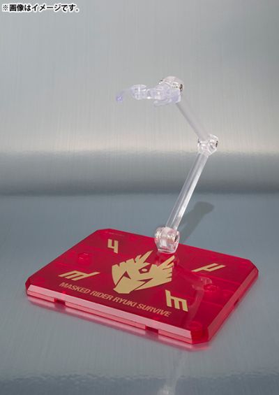 S.H.Figuarts  假面骑士龙骑生存形态