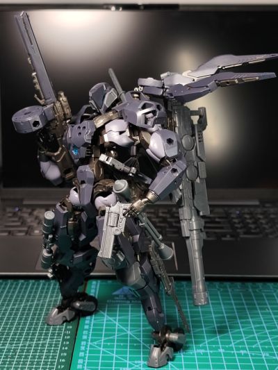 六角机牙 WEIRD TAILS 暗夜追踪者式样