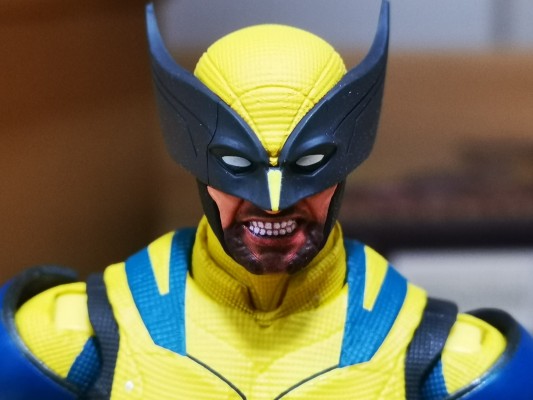 S.H.Figuarts 金刚狼（死侍与金刚狼）