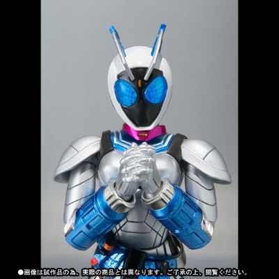 S.H.Figuarts 假面骑士抚子