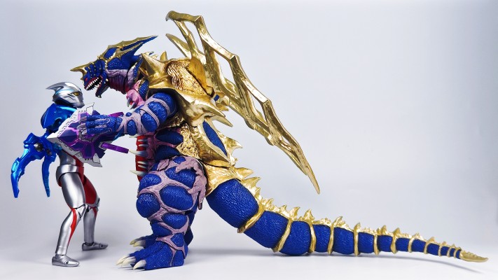 S.H.Figuarts 皓月装甲