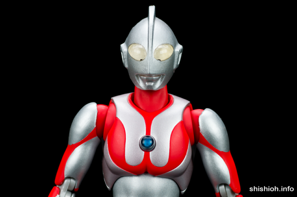 ULTRA-ACT ブラザーズマントSET 『奥特曼系列』より