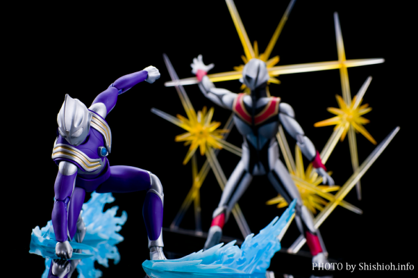 ULTRA-ACT 迪迦奥特曼 空中型+强力型