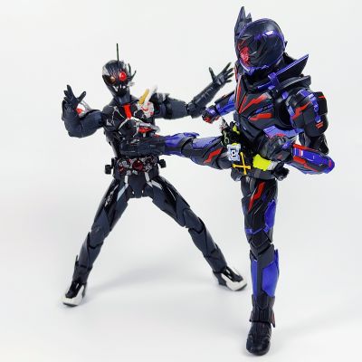 S.H.Figuarts  假面骑士灭 亚克毒蝎 大结局决战武器套装