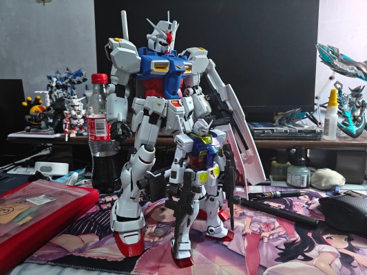 PG 1/60 机动战士高达SEED MBF-02+AQM/E+X01 空战嫣红强袭高达 ＆ FX-550 空中霸王