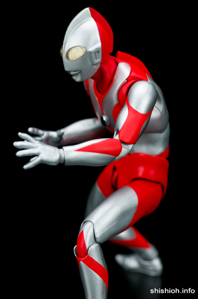 ULTRA-ACT ブラザーズマントSET 『奥特曼系列』より