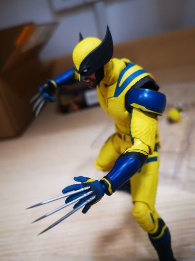 S.H.Figuarts 金刚狼（死侍与金刚狼）