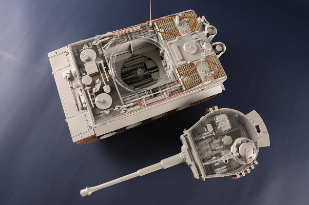 编号:00944 1/16 装甲车辆系列 德国虎1重型坦克-中期型