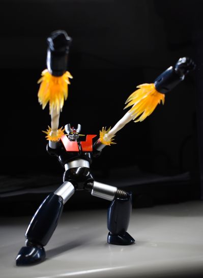 スーパーロボット超合金 真マジンガーZ 『真マジンガー 冲撃！Z编』より