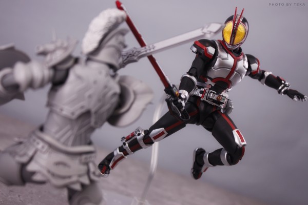 S.H.Figuarts（真骨雕制法）  马俄尔以诺