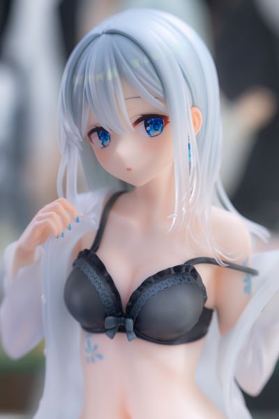 换装的银发少女~天蓝的早晨~限定衣装