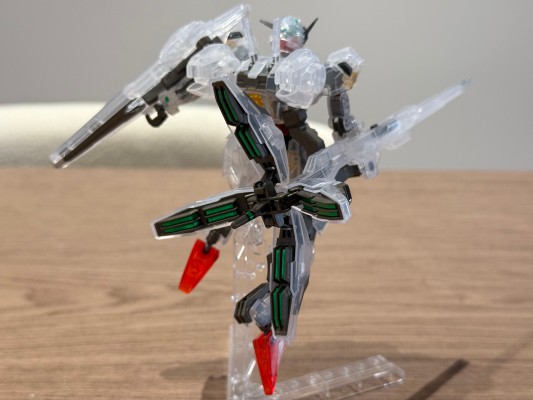 HG 高达基地限定 异灵高达【透明配色】