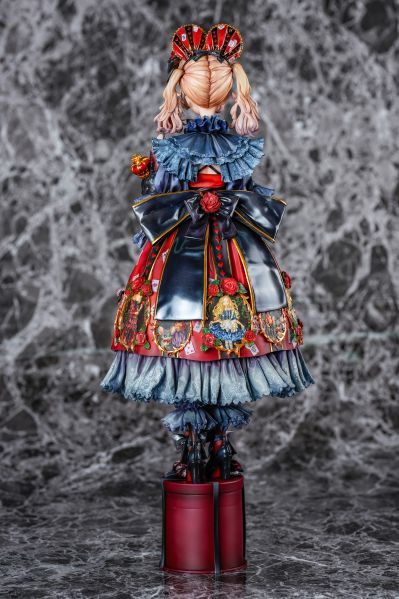 爱丽丝梦游仙境 爱丽丝