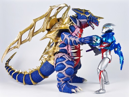 S.H.Figuarts 皓月装甲