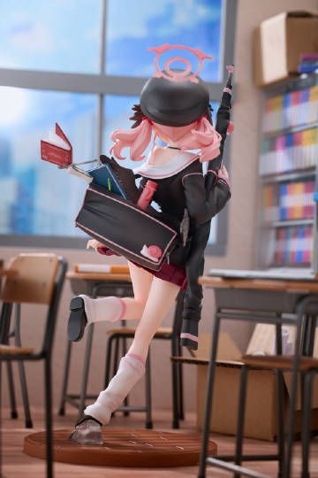 蔚蓝档案 下江小春