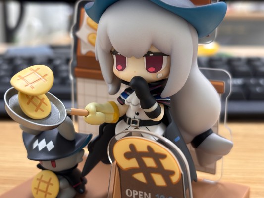 明日方舟 来份甜点Q版系列 斯卡蒂