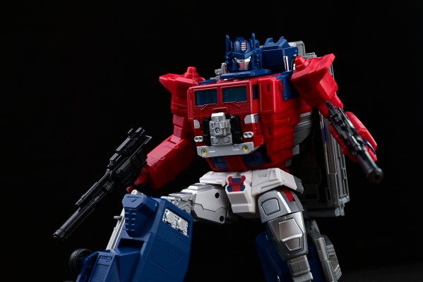 变形金刚大师级 合体系列 MPG-09 超级仁莱