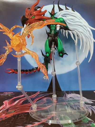 S.H.MonsterArts 元素－英雄 火焰翼人