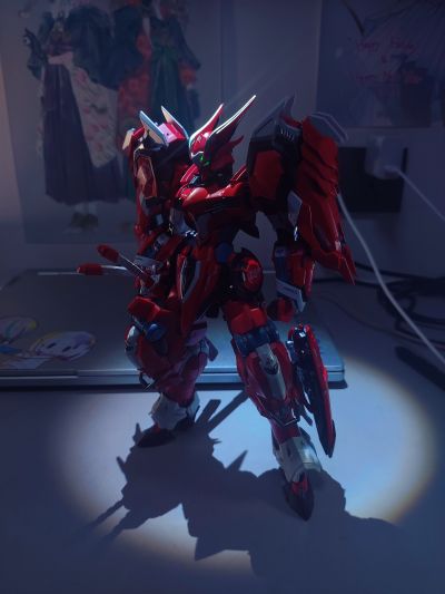 超限猎兵-凯能 红夜达萨可