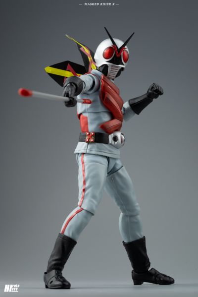 S.H.Figuarts(真骨雕制法) 假面骑士埃克斯