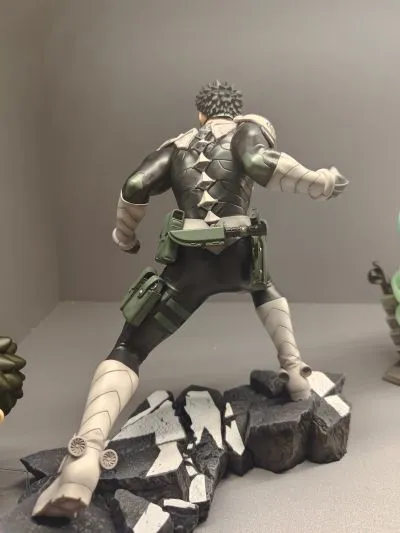 ARTFX J  怪兽8号 日比野卡夫卡