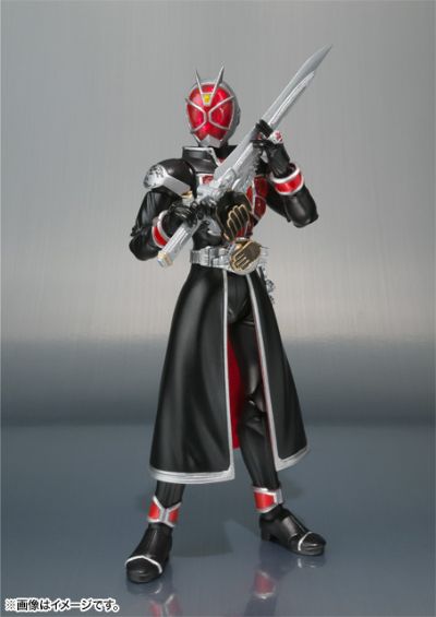 S.H.Figuarts  假面骑士巫骑 火焰形态