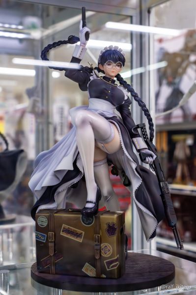 黑礁 罗贝尔特 恶梦女仆