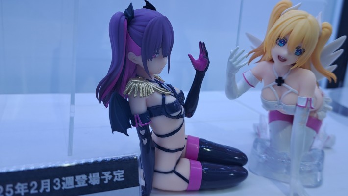 2.5次元的诱惑 握笔之友！美莉艾拉~卫生小队造型~