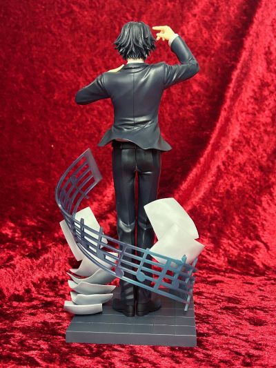 猎人 魅力无限珍藏人偶—库洛洛·镇魂曲—