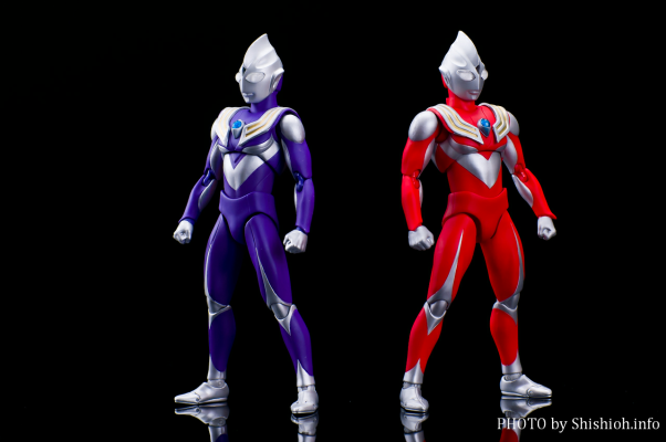 ULTRA-ACT 迪迦奥特曼 空中型+强力型