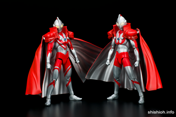 ULTRA-ACT ブラザーズマントSET 『奥特曼系列』より